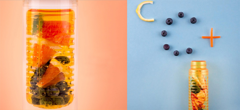 специальная насадка для чая или фруктов